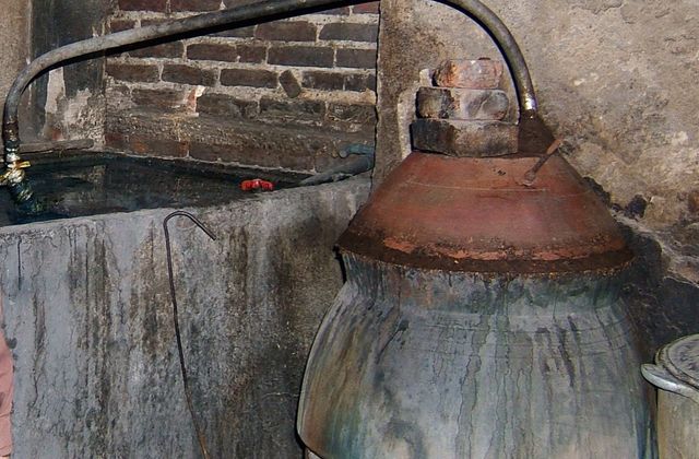 Rượu nếp Nga Sơn — làng rượu Nga Điền, men thuốc Bắc và cách nấu