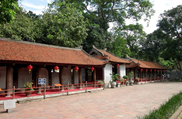 Tiến sĩ Mai Thế Chuẩn (1703–1761) — Tế tửu Quốc Tử Giám người Nga Sơn